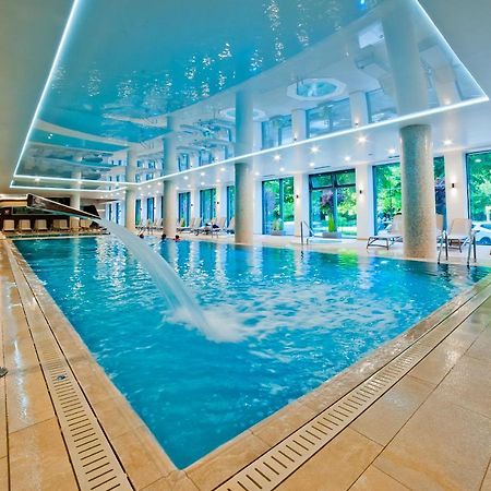 Porty B103 Nadmorskie Tarasy Pool Sauna Parking Kołobrzeg Kültér fotó