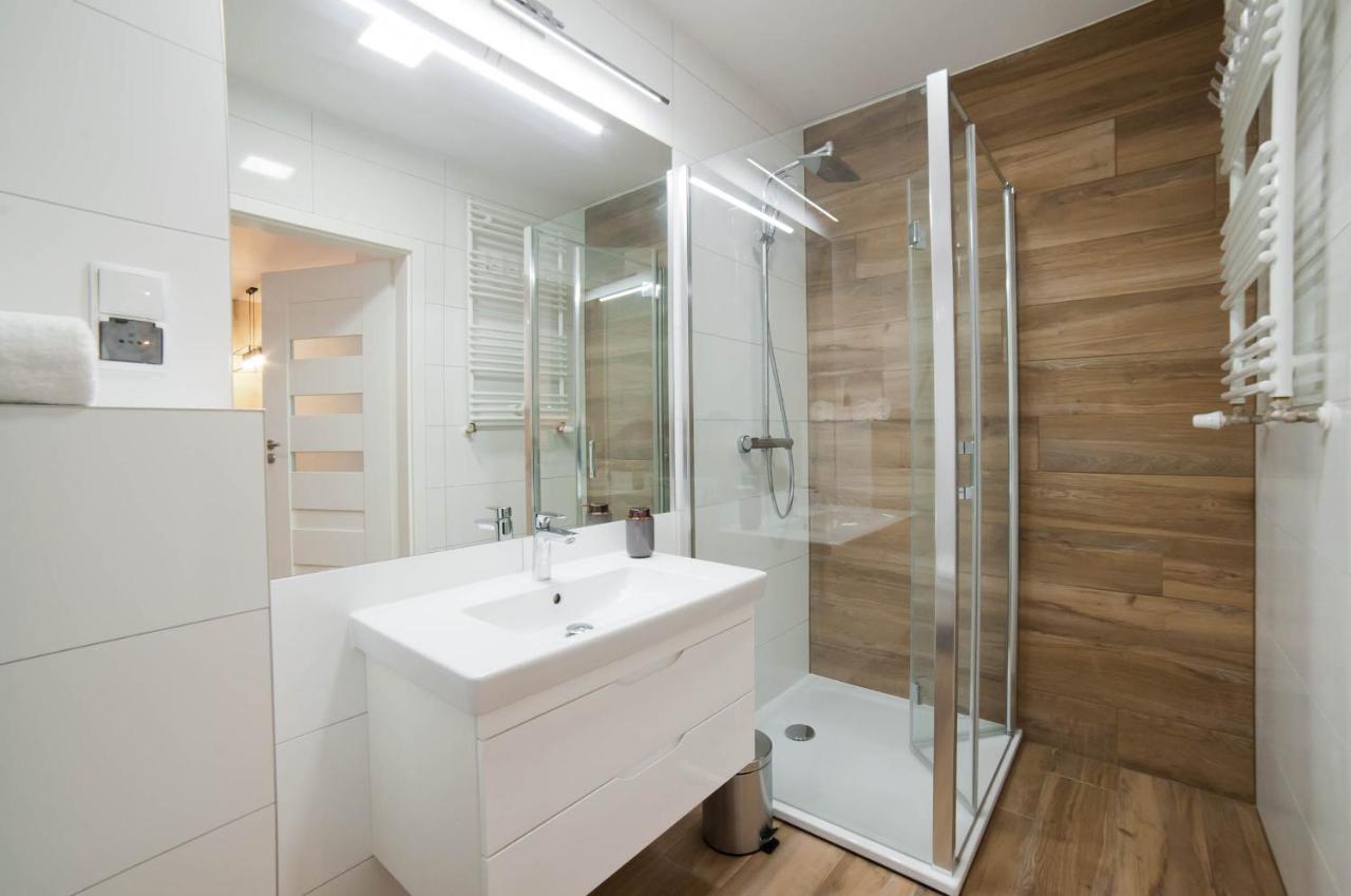 Porty B103 Nadmorskie Tarasy Pool Sauna Parking Kołobrzeg Kültér fotó