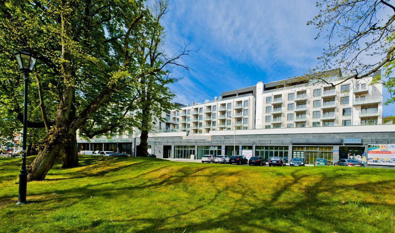 Porty B103 Nadmorskie Tarasy Pool Sauna Parking Kołobrzeg Kültér fotó